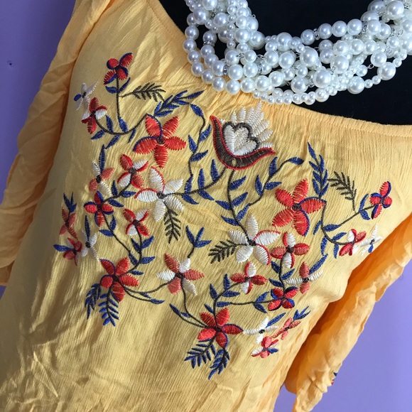 Dresses & Skirts - Yellow half shoulder flower dress